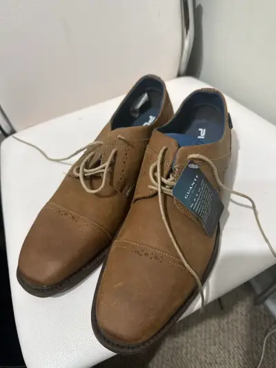 Zapatos de vestir marrones nuevos - miniatura 1