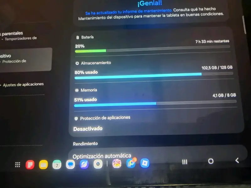 Tablet negra en buen estado - 2