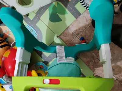 Centro de actividades bebé verde - miniatura 5