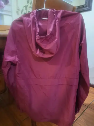 Chaqueta cortavientos morada - miniatura 2