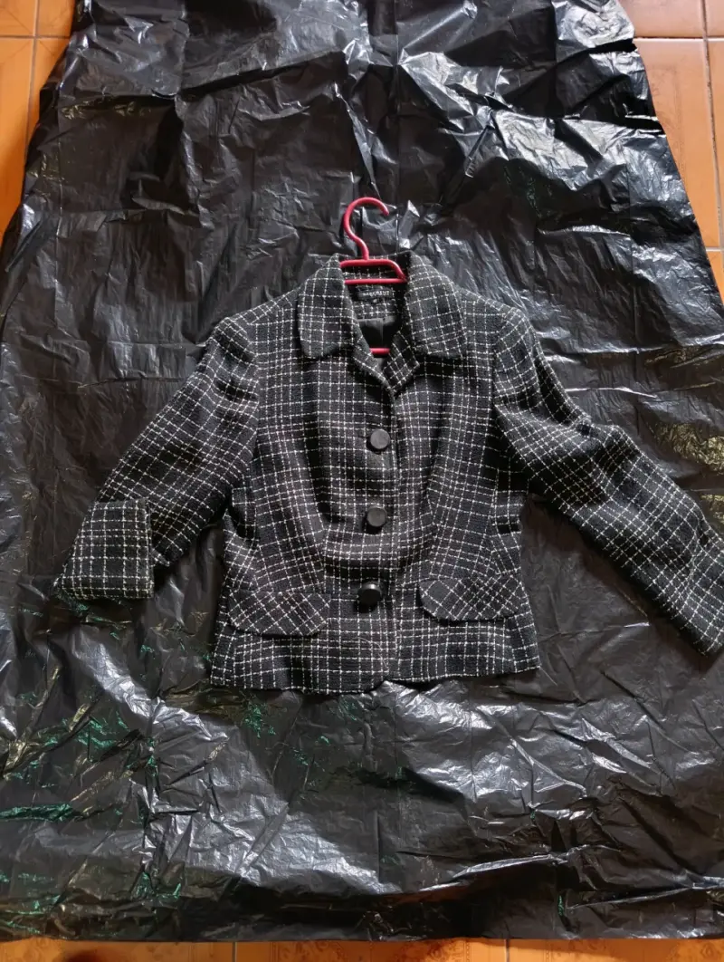 Chaqueta negra a cuadros - 2