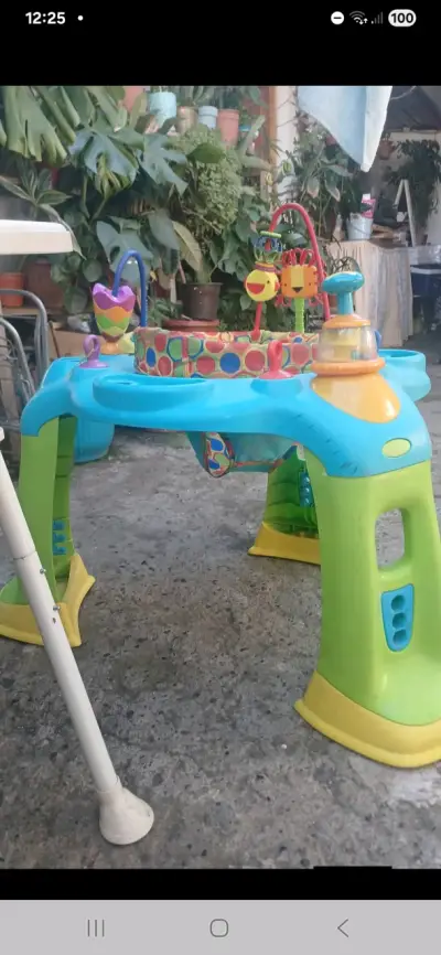 Centro de actividades para bebé - miniatura 1