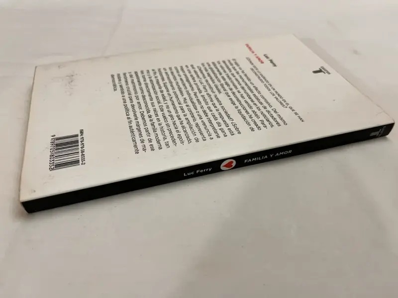 Libro 'Familia y amor' de Luc Ferry - 3