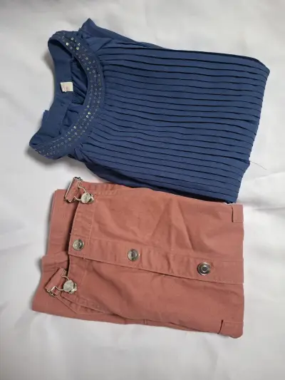Conjunto blusa y falda azul y rosa - miniatura 1