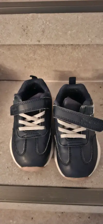 Zapatillas deportivas blancas para niño - miniatura 2