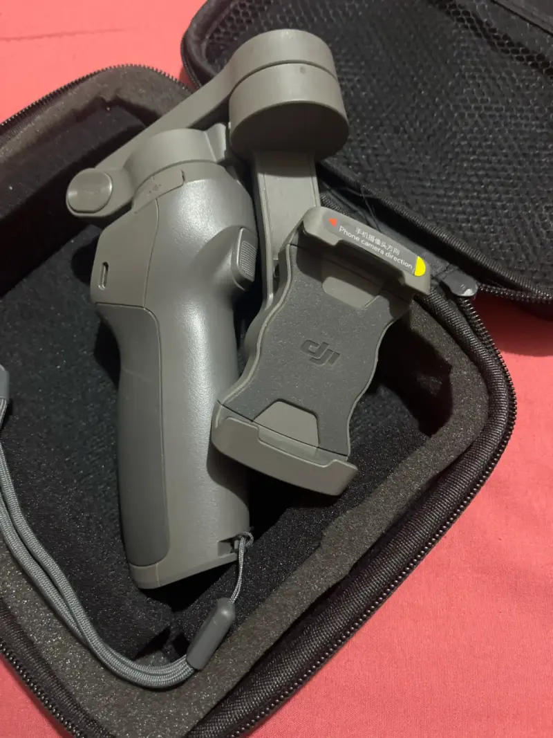 Estabilizador DJI Osmo Mobile 3 - 2