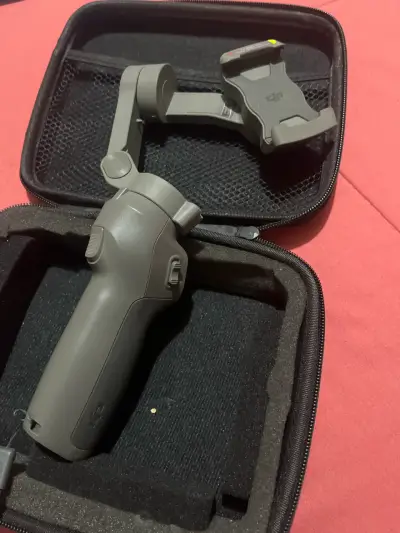 Estabilizador DJI Osmo Mobile 3 - miniatura 3
