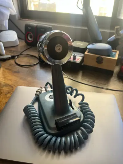 Micrófono vintage Turner +2 - miniatura 1