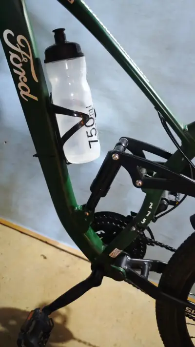 Bicicleta Ford Bronco doble suspension - miniatura 4