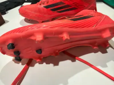 Zapatillas deportivas rojas, Adidas F50 - miniatura 2
