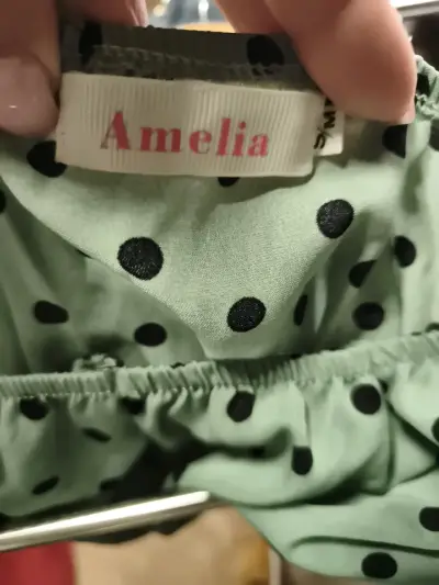 Blusa verde de lunares - miniatura 2