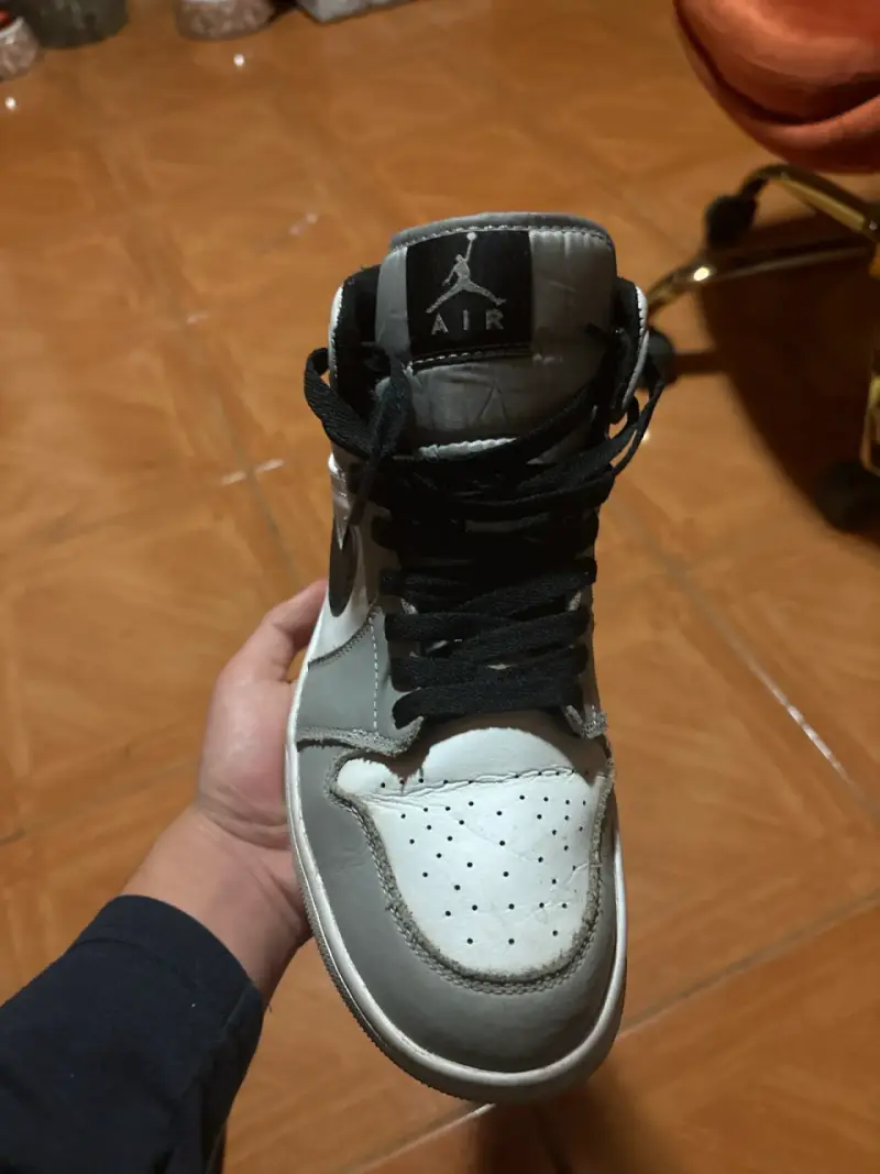 Nike jordan 1 mid - 3
