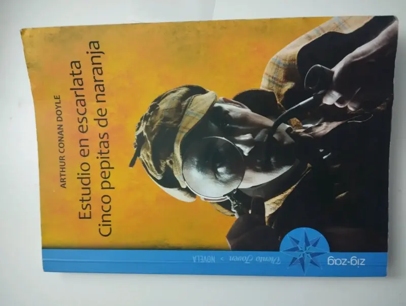 Libro Estudio en Escarlata