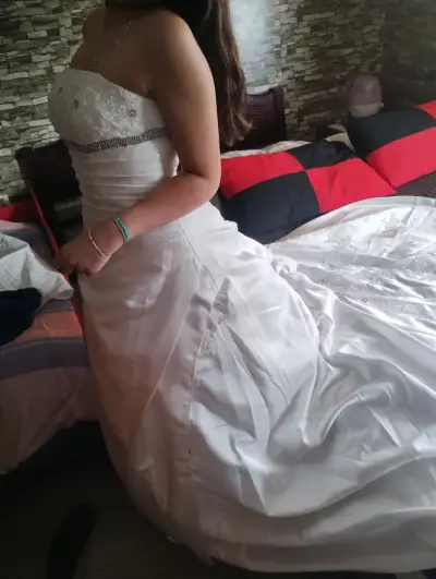 Vestido de novia blanco clásico - miniatura 3