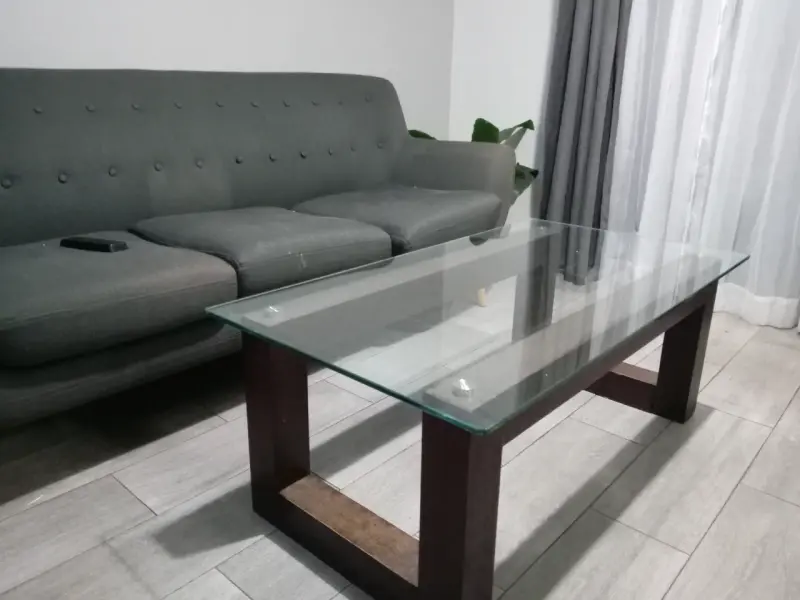 Mesa de centro vidrio y madera - 1