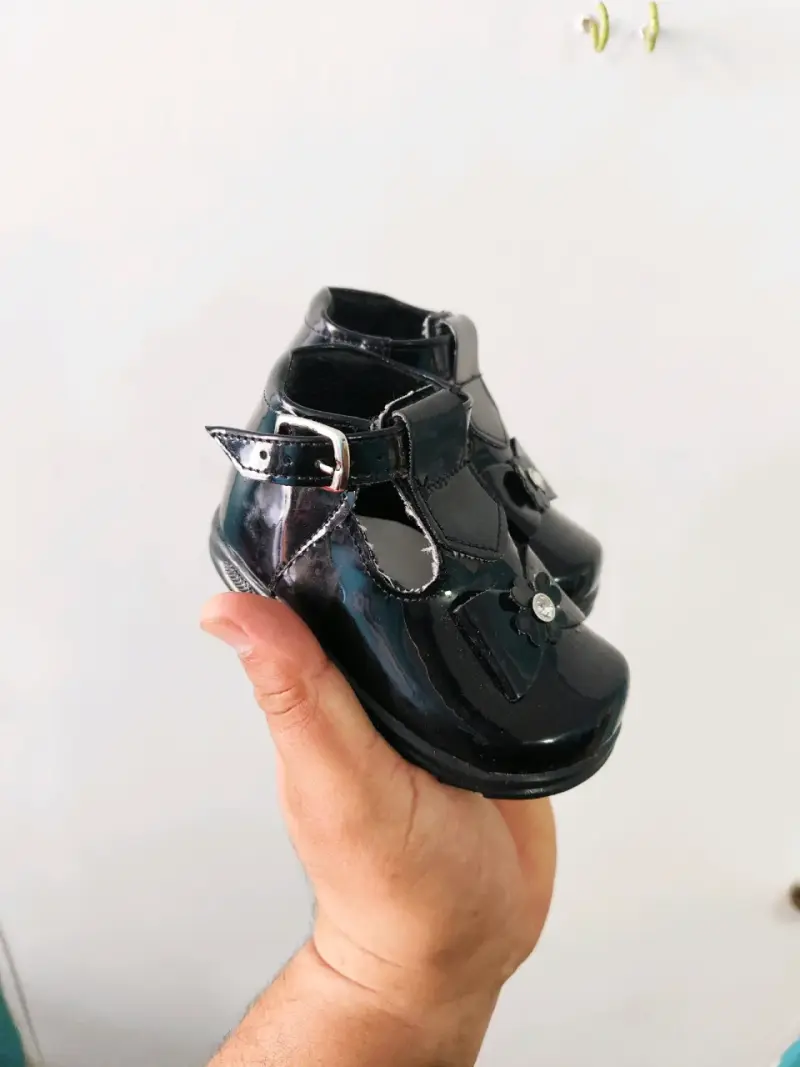 Zapatos de bebé negros - 1