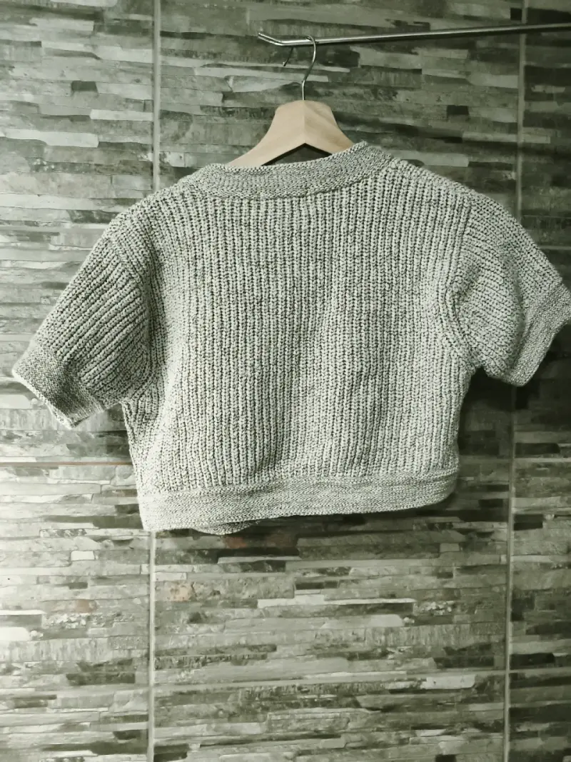 Cardigan de punto gris corto - 2