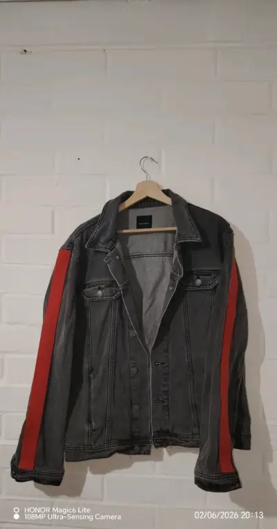 Chaqueta Columbia azul y negra - miniatura 4
