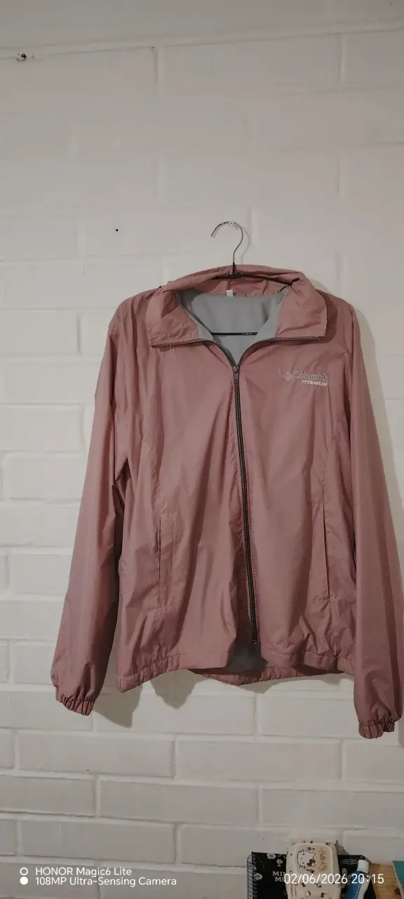 Chaqueta Columbia azul y negra - 5