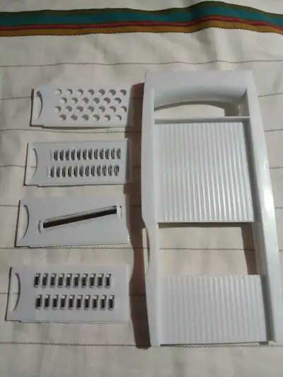 Cortador de verduras multifuncional 4 piezas - miniatura 3