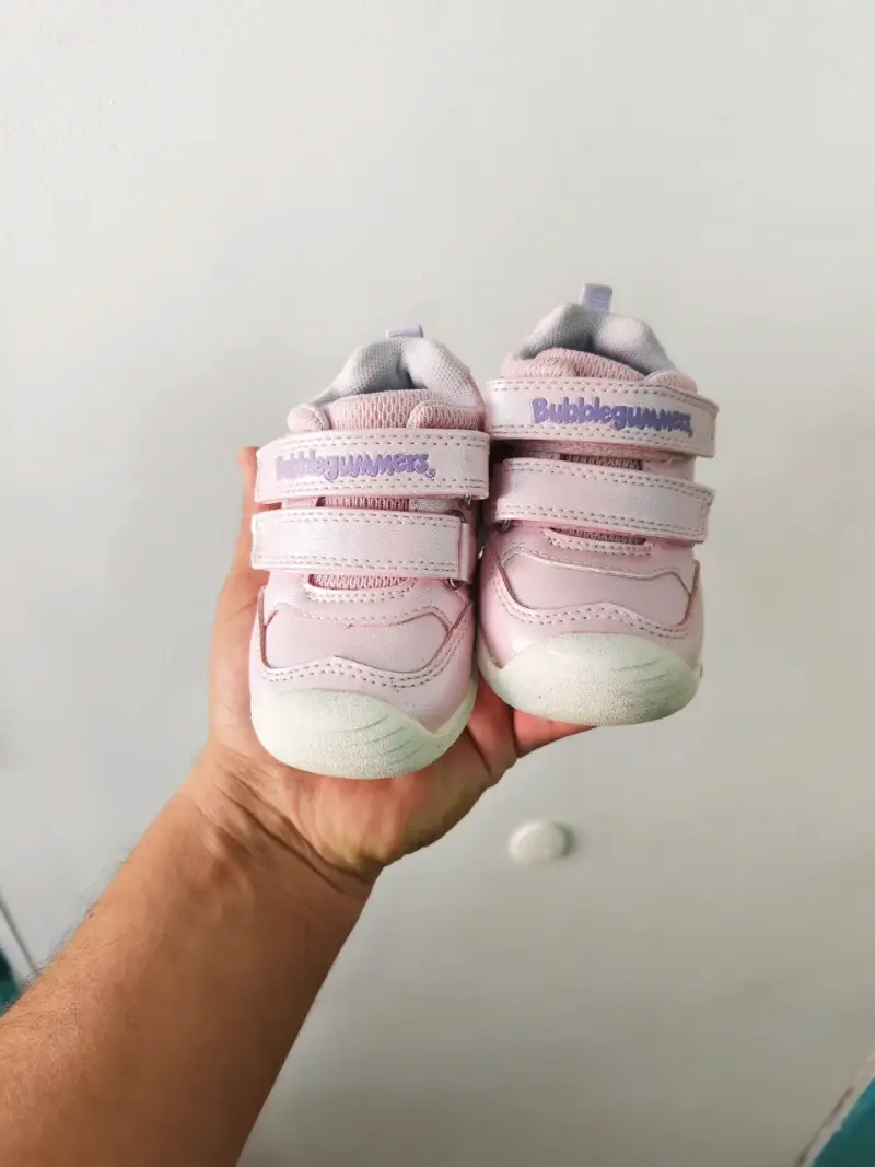 Zapatillas rosadas para bebé - 2