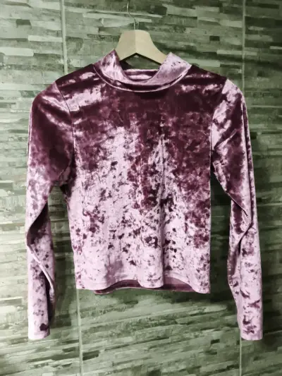 Polera de terciopelo lila - miniatura 1