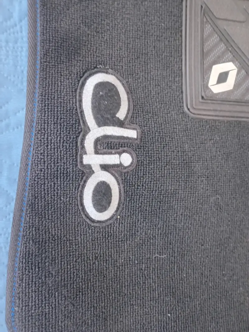 Alfombras para auto renault Clio - 2