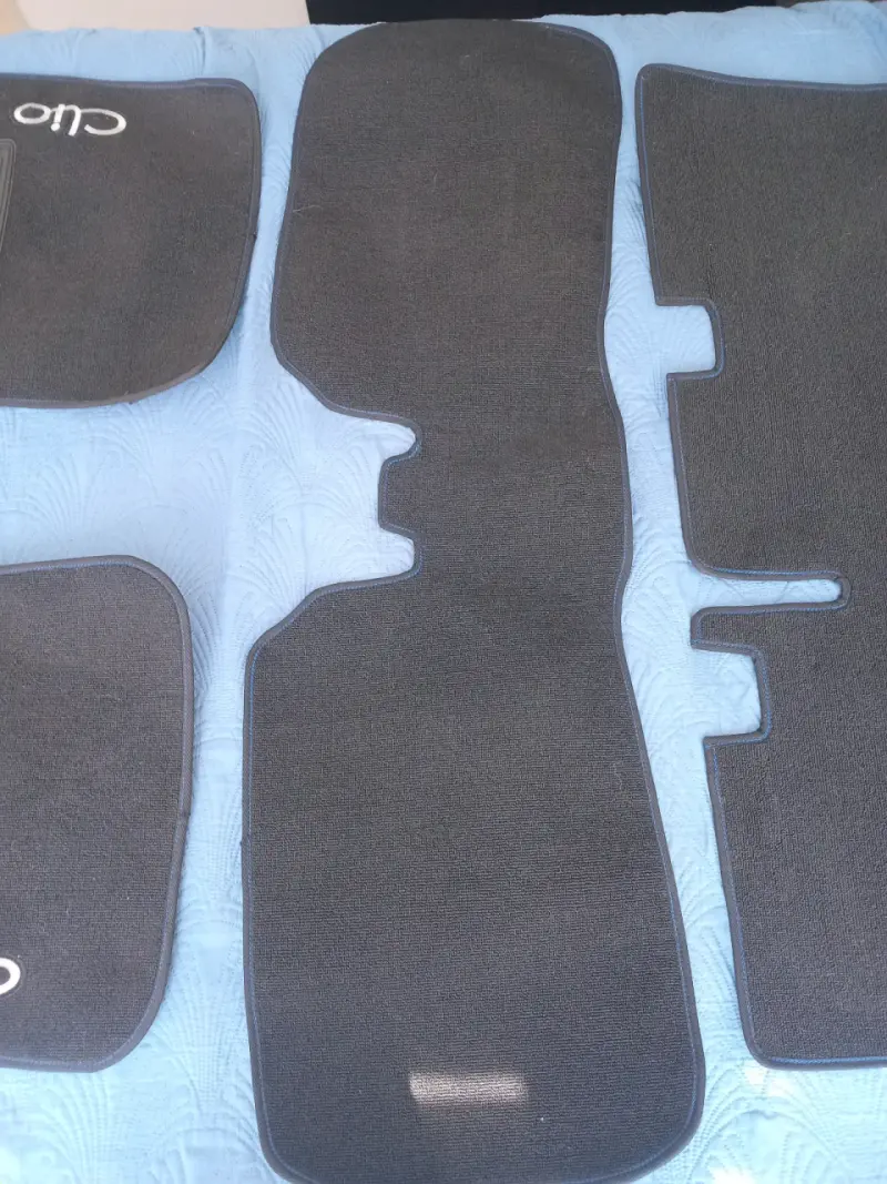 Alfombras para auto renault Clio - 4