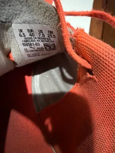 Zapatillas deportivas naranjas - miniatura 3