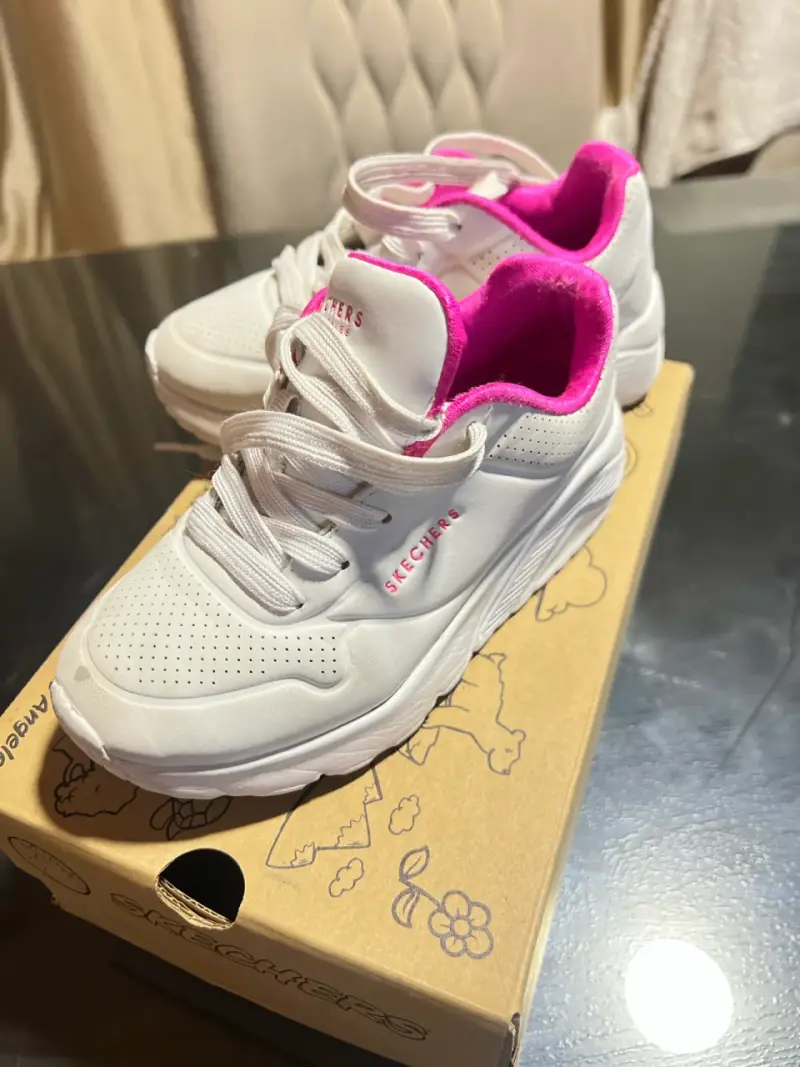 Zapatillas Skechers blancas y rosadas N 27 - 3