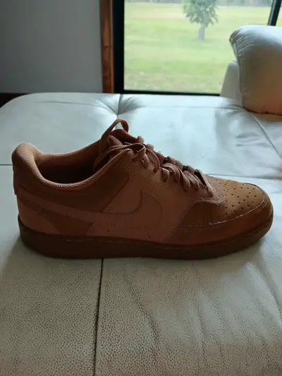 Zapatillas Nike color café talla 42 (27cm) - miniatura 2