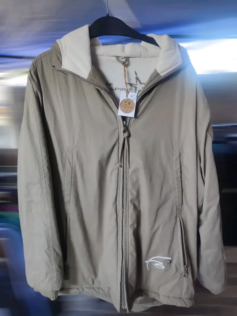 Parka mujer marca Spirit free acolchada talla XL - 2