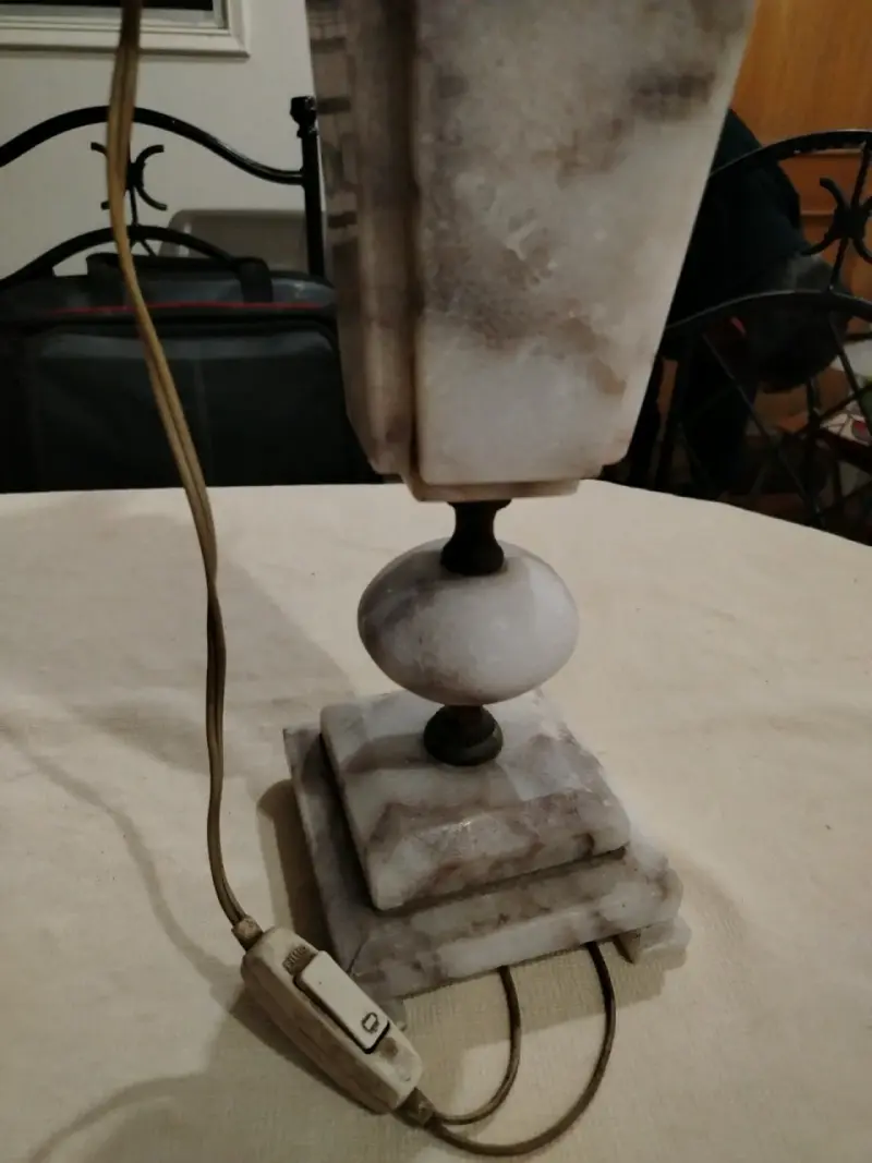 Lámpara de mármol vintage - 1