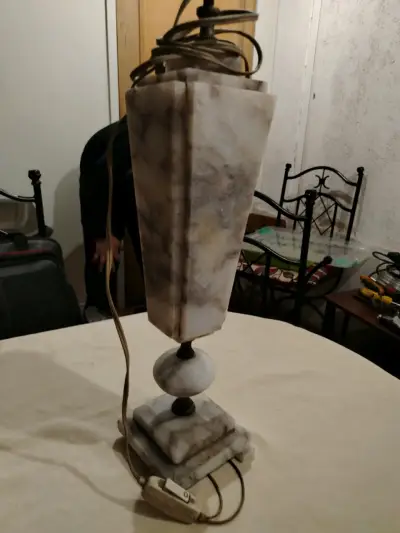 Lámpara de mármol vintage - miniatura 2