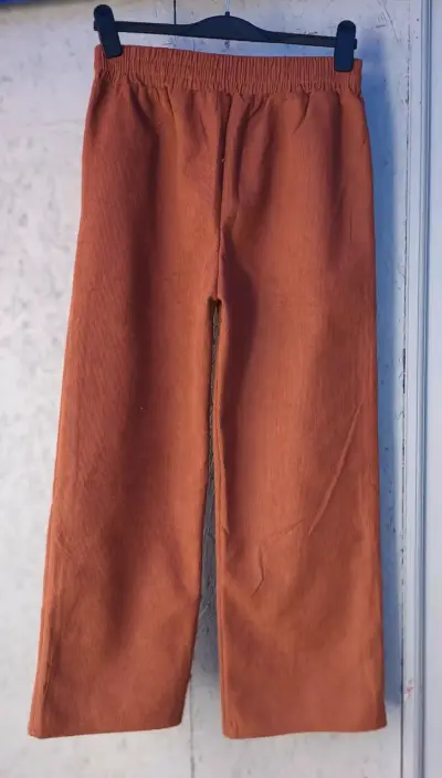 Pantalones cotelé anaranjados  mujer - miniatura 1