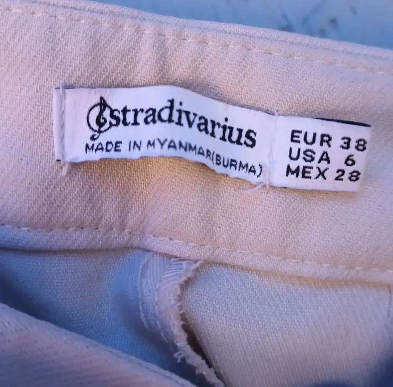 Pantalones beige elegantes - 2