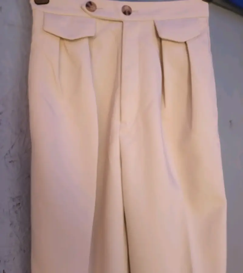 Pantalones beige elegantes - 3