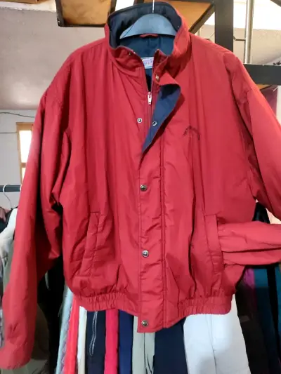 Chaquetas Europeas hermosas $10000 cualquiera - miniatura 5