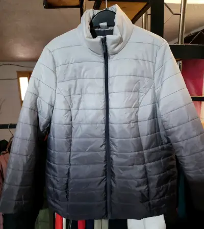 Chaquetas Europeas hermosas $10000 cualquiera - miniatura 6