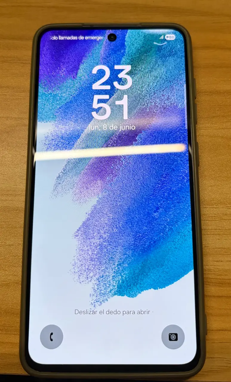 Samsung Galaxy S21 FE - 1