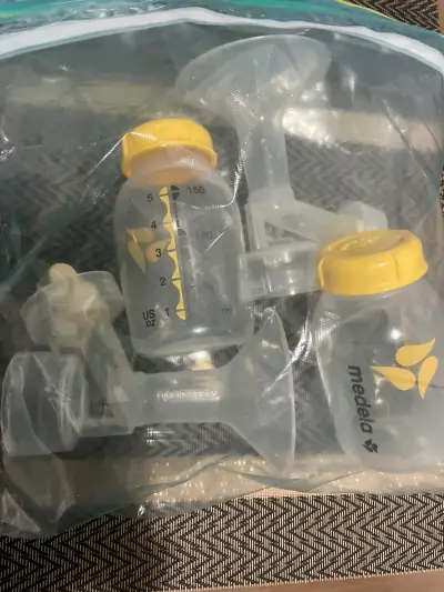 Extractor de leche eléctrico Medela - miniatura 3