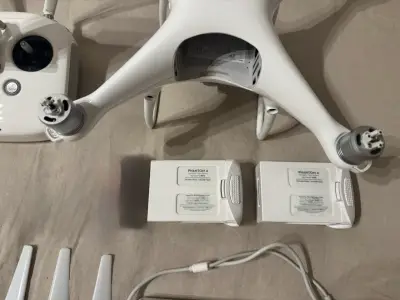 Drone DJI Phantom 4 pro kit - miniatura 4