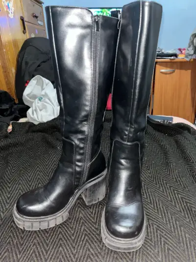 Botas negras de cuero talla 36 - miniatura 1