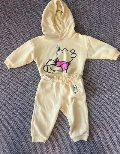Ropa de  bebé de 3 a 6 meses impecable - miniatura 5