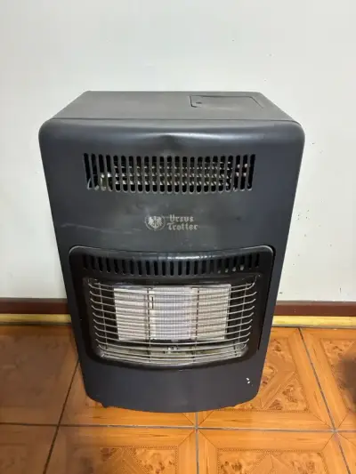 Estufa a gas Ursus Trotter - miniatura 1