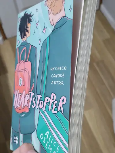 Libro Heartstopper Tomo 1. - miniatura 2