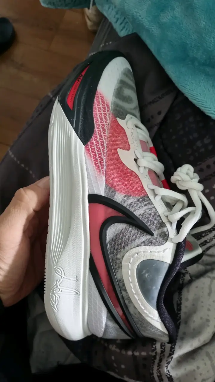 Zapatillas deportivas blancas y rosas - 2