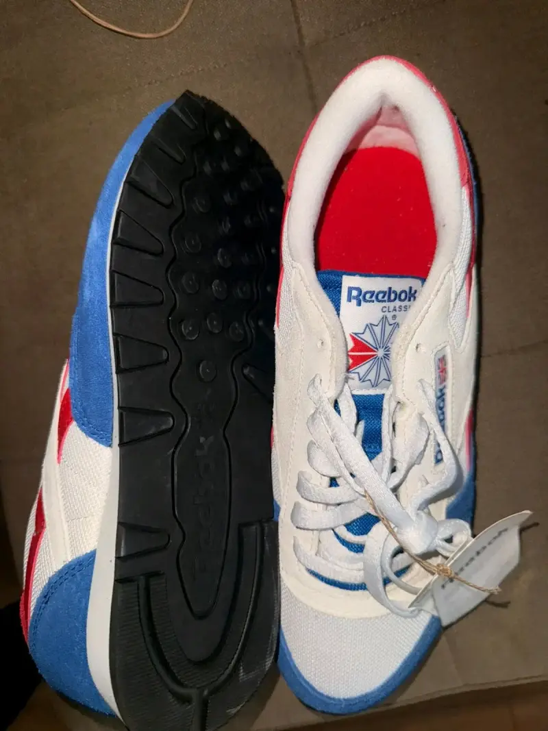 Zapatillas Reebok clásicas tricolor - 3