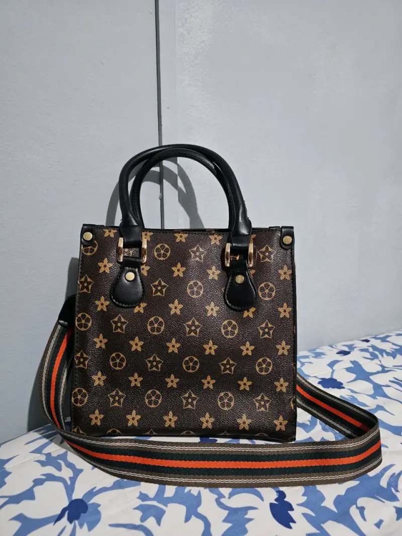Cartera de mano con estampado - 2