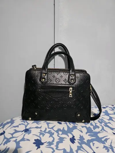 Bolso de cuero sintético negro - miniatura 1